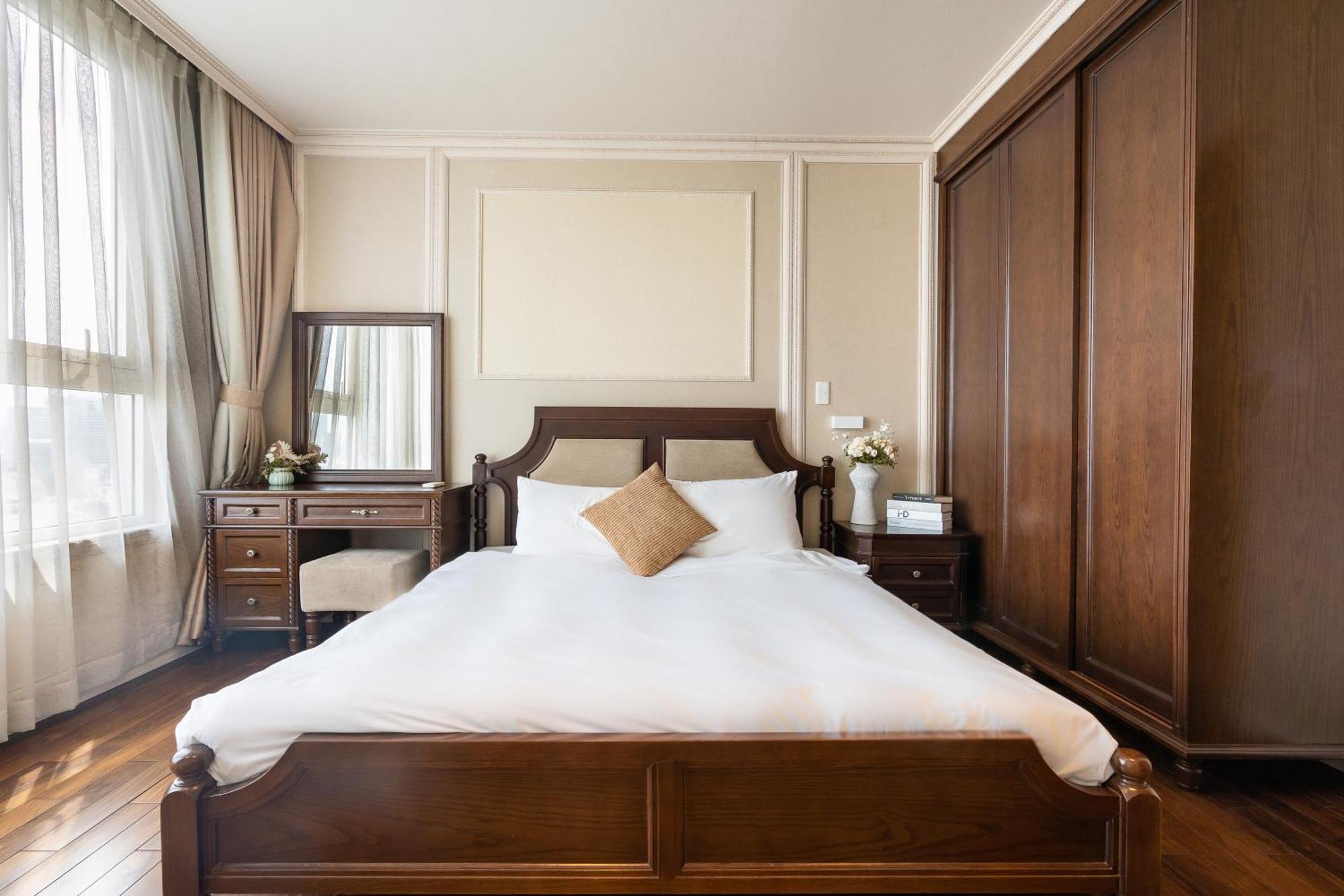 Leman Luxury Apartments 2Br 3Br For Rent In Central Ho Chi Minh City Exterior photo